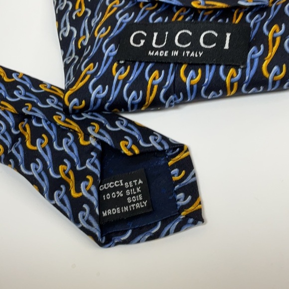 GUCCI 100% Silk Necktie Business Casual Office - Picture 8 of 8